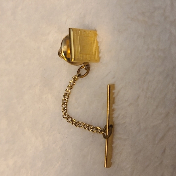 Tie pin vintage gold color - Picture 1 of 4